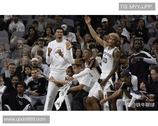 马刺与雷霆精彩对决回顾18日比赛全场录像分享与分析